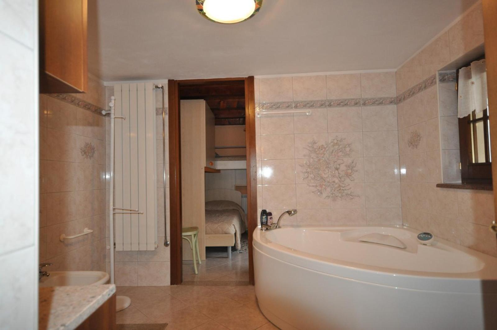 Cat Marvei Apartment Villadossola Luaran gambar